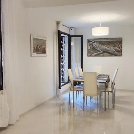 Appartement San Beneto Venetië